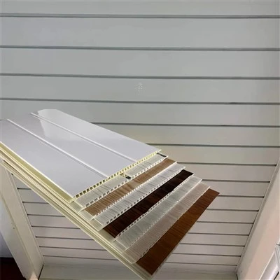 Таван на балкон PVC